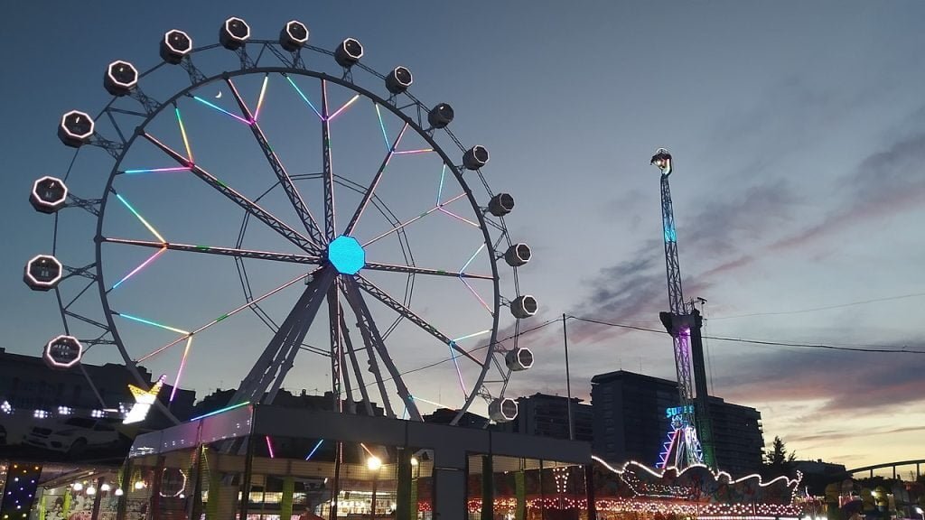 9 planes de fin de semana en Valencia 2 Noria Monumental Espana Feria Julio Valencia 2021