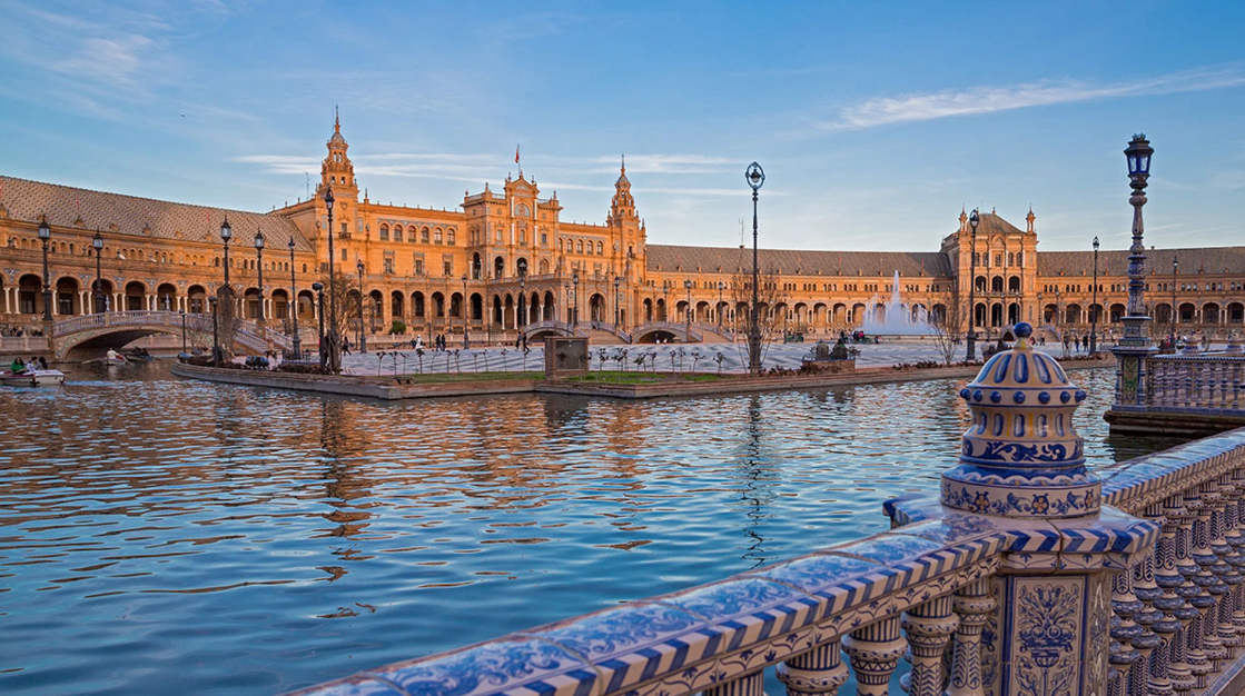 Qué ver en Sevilla en un día: Arte, Historia y Sabores en 24 horas 4 Wine Gogh