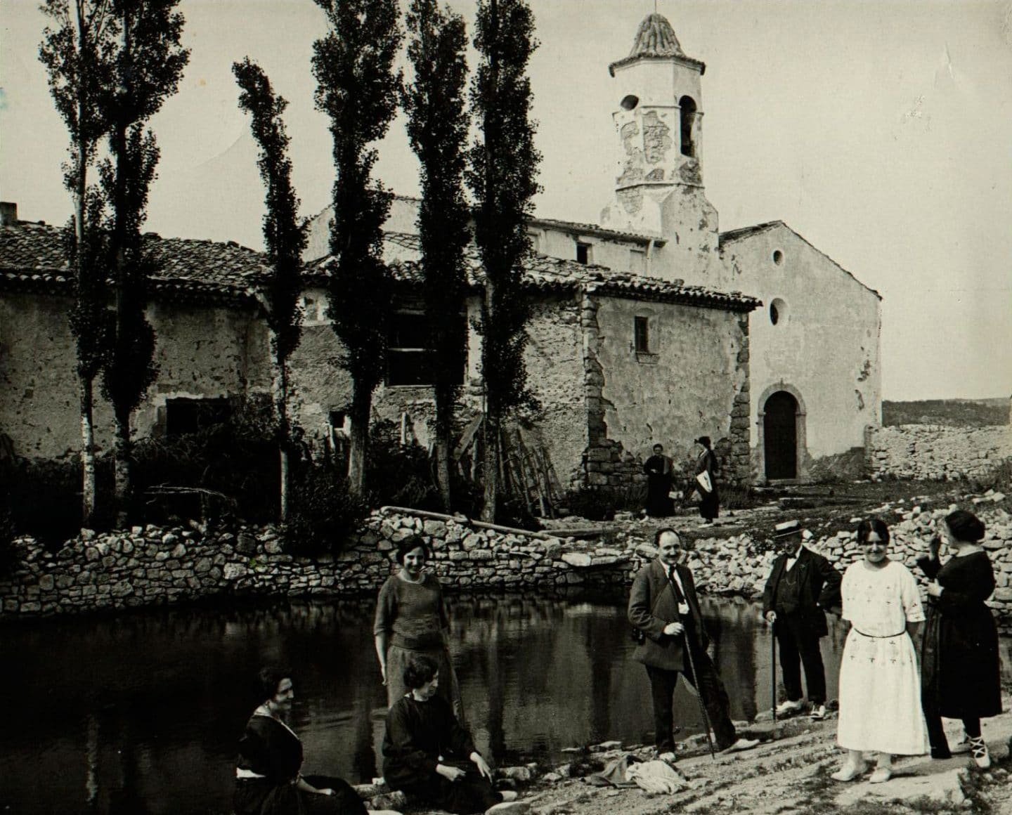 La Mussara: 1 Pueblo Fantasma en el Corazón de Cataluña 1 la mussara