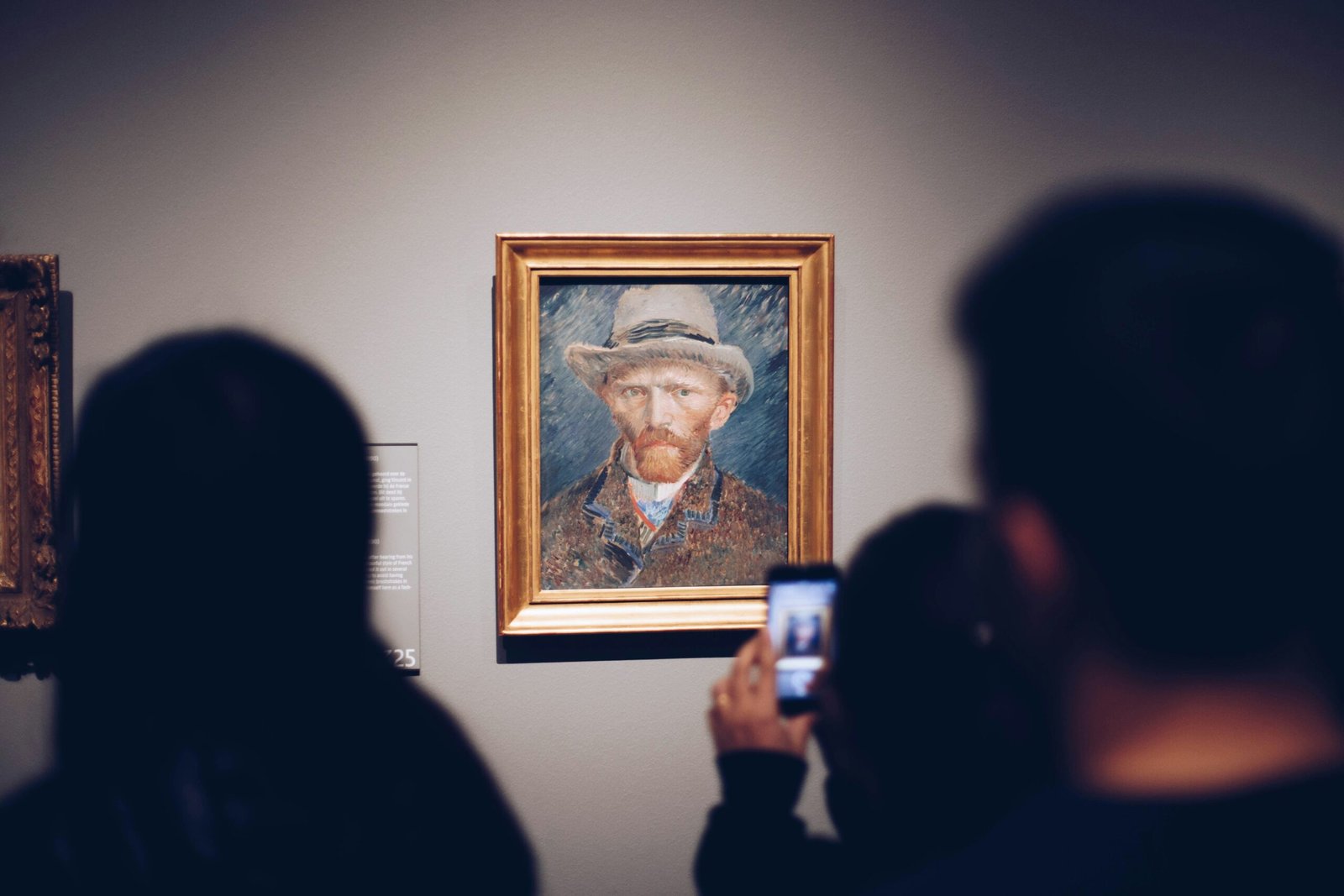 Vino y pintura Barcelona Descubre tu genio interior con Wine Gogh: Vino y Pintura en Barcelona Top 5 Imperdibles 1 Vino y pintura Barcelona