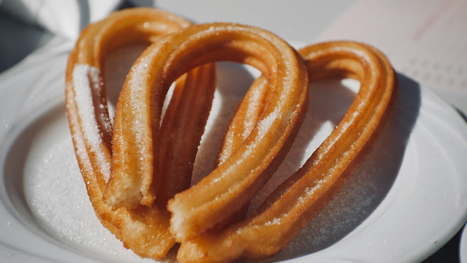 Churreria Sevilla; Las Mejores Churrerías en Sevilla, Disfruta del Sabor Tradicional de los Deliciosos Churros en la Ciudad Andaluza Top 5 3 Wine Gogh