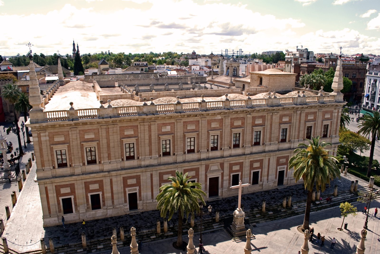 Sevilla Museos; 5 Imperdibles y la Experiencia Creativa Top de Wine Gogh 3 Wine Gogh