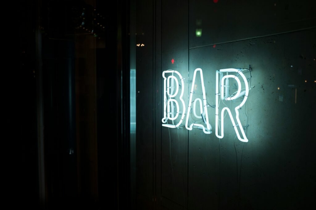 Bar Cerca de Mí Valencia; 5 Bares Imprescindibles en Valencia para Disfrutar Antes de Wine Gogh 6 Wine Gogh
