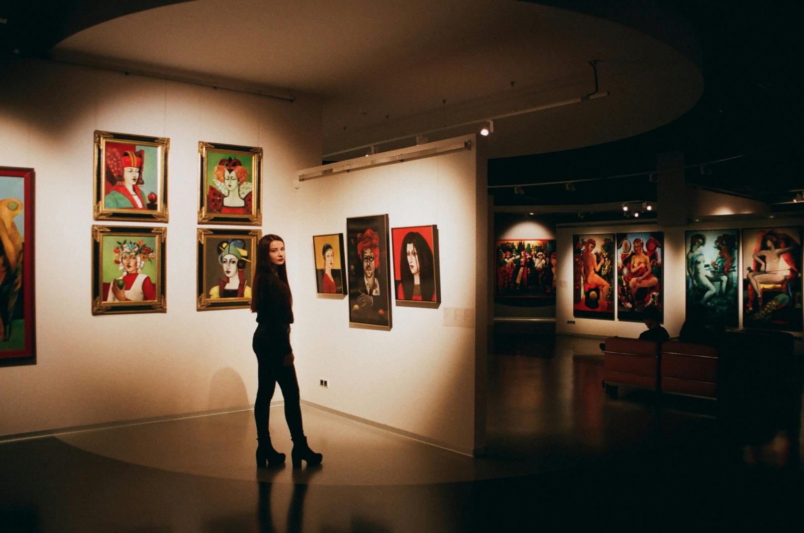 Arte y Cultura en Sevilla; 5 Imperdibles Lugares de Arte y Cultura en Sevilla para Inspirarte 5 Wine Gogh