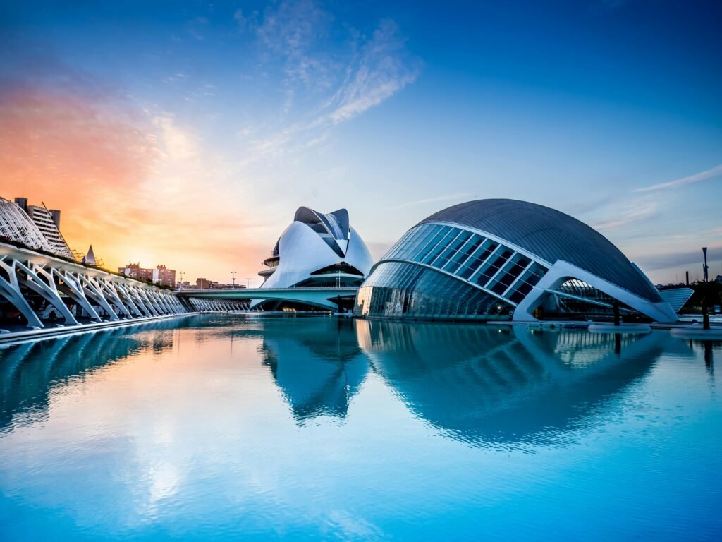 Destinos Turisticos en Valencia; 5 Impresionantes Destinos Turísticos en Valencia para una Experiencia Inolvidable 12 Destinos Turisticos en Valencia