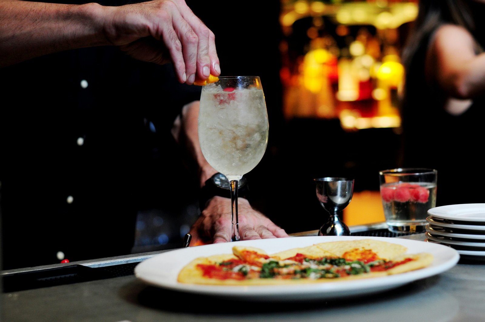 Mejores Restaurantes en Sevilla; Los 5 Mejores Restaurantes en Sevilla para una Experiencia Gastronómica Inolvidable, con un Final Artístico en Wine Gogh 4 Wine Gogh