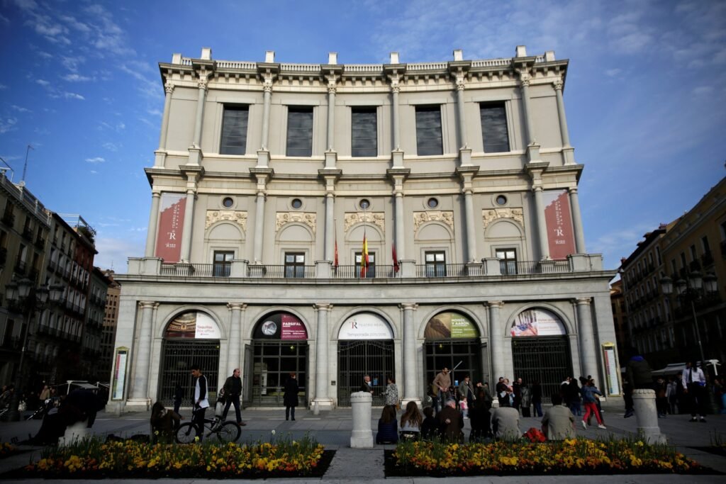 4 Recomendaciones de Teatros en Madrid 2 Wine Gogh