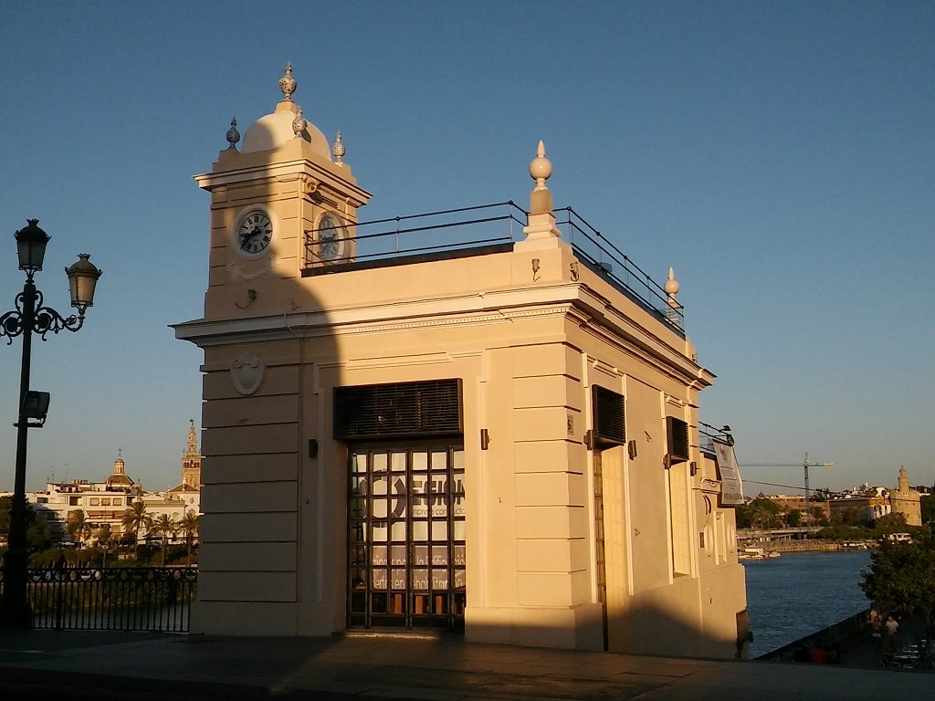 8 Recomendaciones de Sitios para Cenar en Sevilla con Encanto 4 Wine Gogh