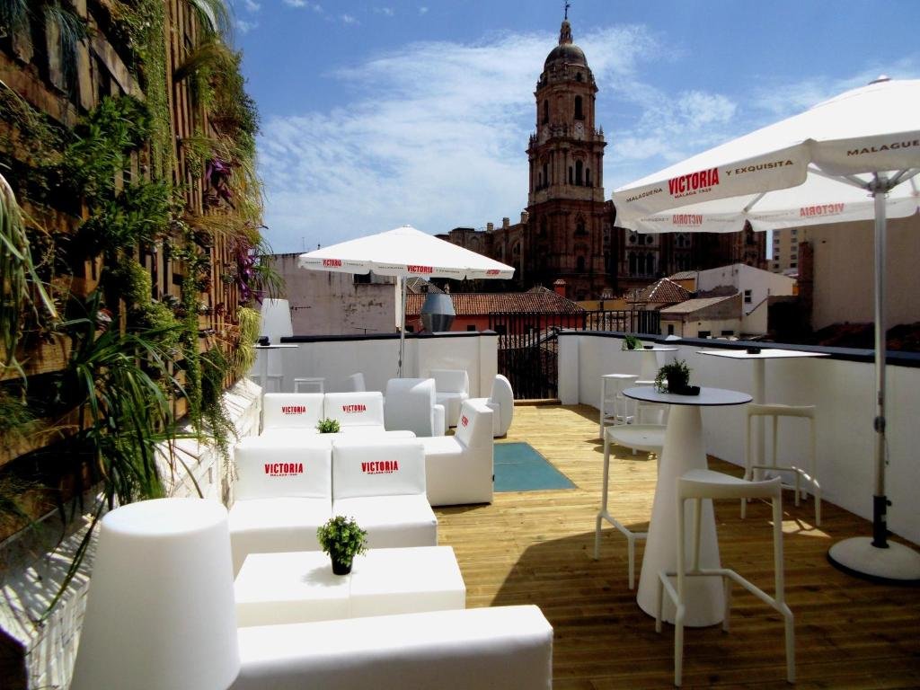 Malaga Rooftop; 5 Impresionantes Rooftops en Málaga para Disfrutar Antes de una Experiencia Creativa en Wine Gogh 3 Wine Gogh