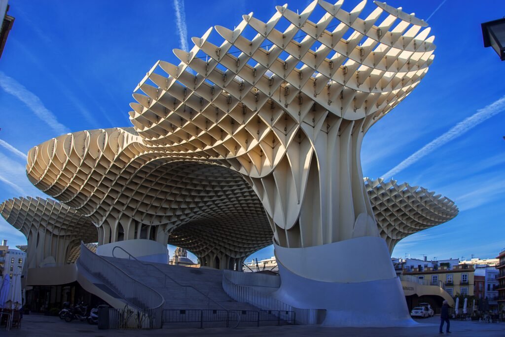1 guía turistica Completa de Sitios de Interés en Sevilla 5 Wine Gogh