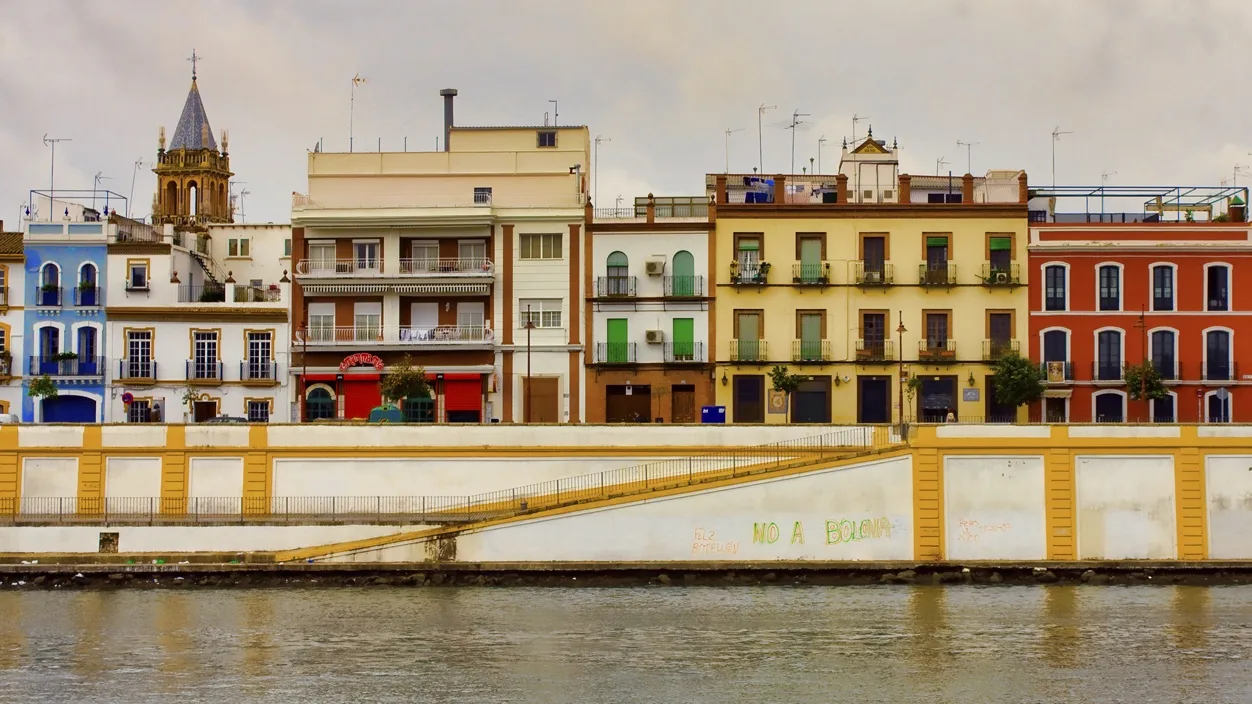 Barrio de Triana: No1 El Alma de Sevilla 3 Wine Gogh