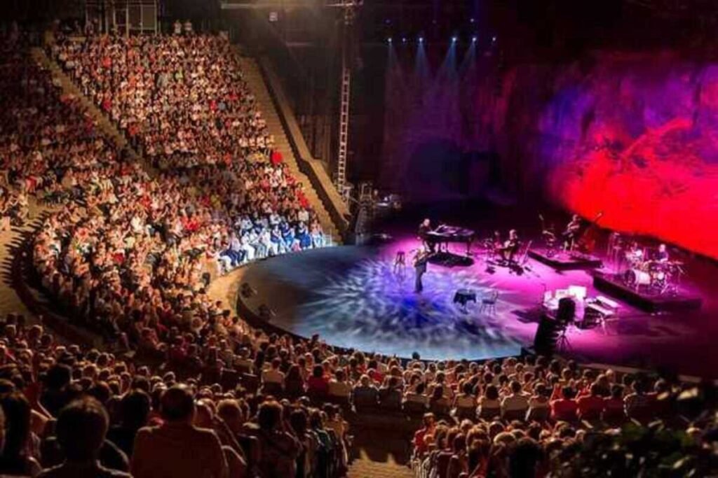5 Recomendaciones de Teatros en Barcelona 13 Wine Gogh