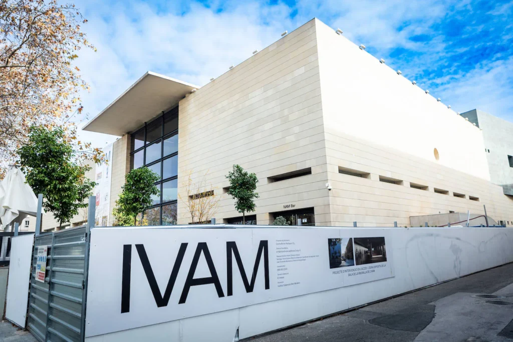 Qué ver en Valencia gratis: 1 guía completa 8 Wine Gogh