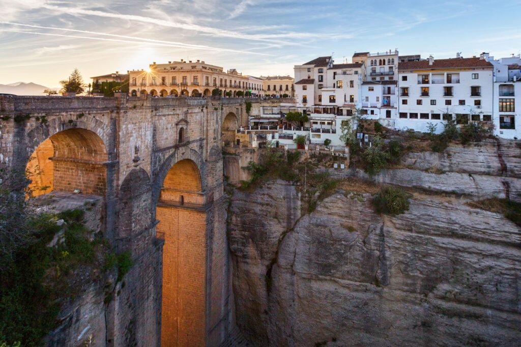Descubre los 7 Pueblos Bonitos de Málaga 8 Wine Gogh