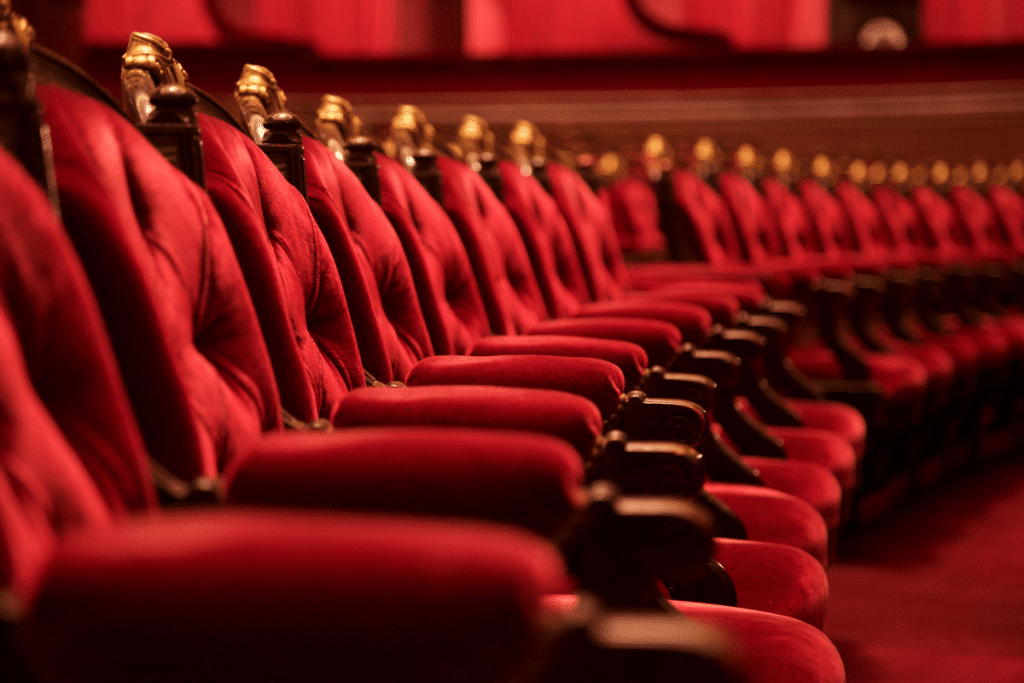 4 Recomendaciones del Teatro Apolo Barcelona 5 Wine Gogh