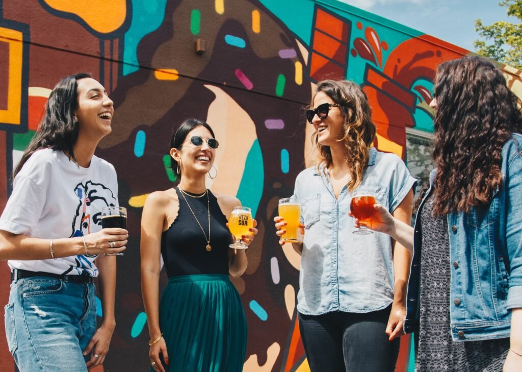 Actividades Amigos Barcelona: 7 Actividades para Disfrutar 1 Wine Gogh