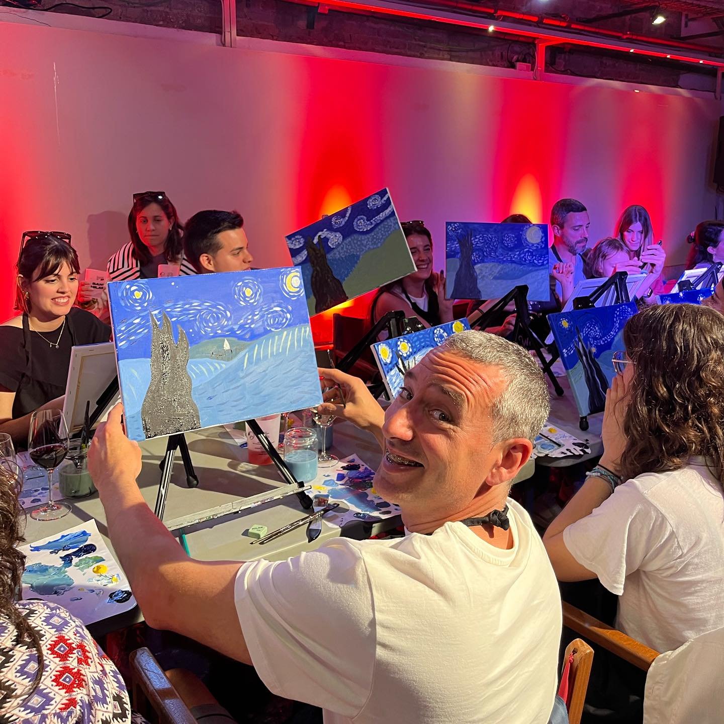 Wine Gogh en Barcelona: 1 Experiencia Creativa y Enológica 4 Wine Gogh