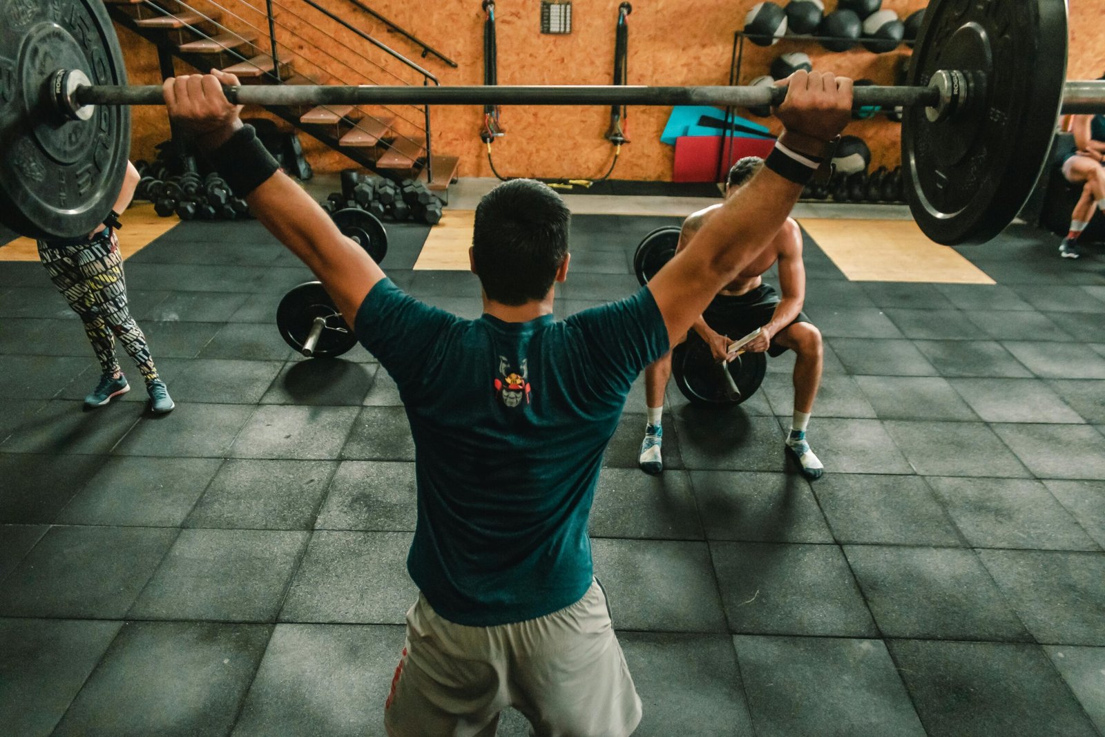 Gimnasios en Madrid: 1 Vistazo Exhaustivo al Mundo Fitness en la Capital 4 Wine Gogh