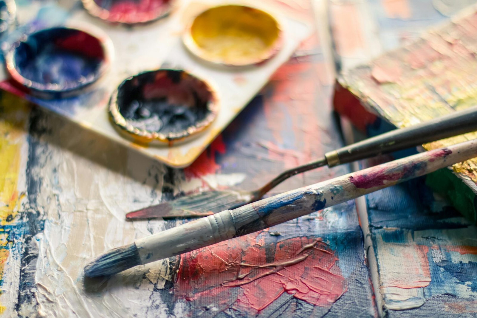 El Arte de Pintar en Valencia: 1 Tradición Viva de Creatividad y Cultura 2 Wine Gogh