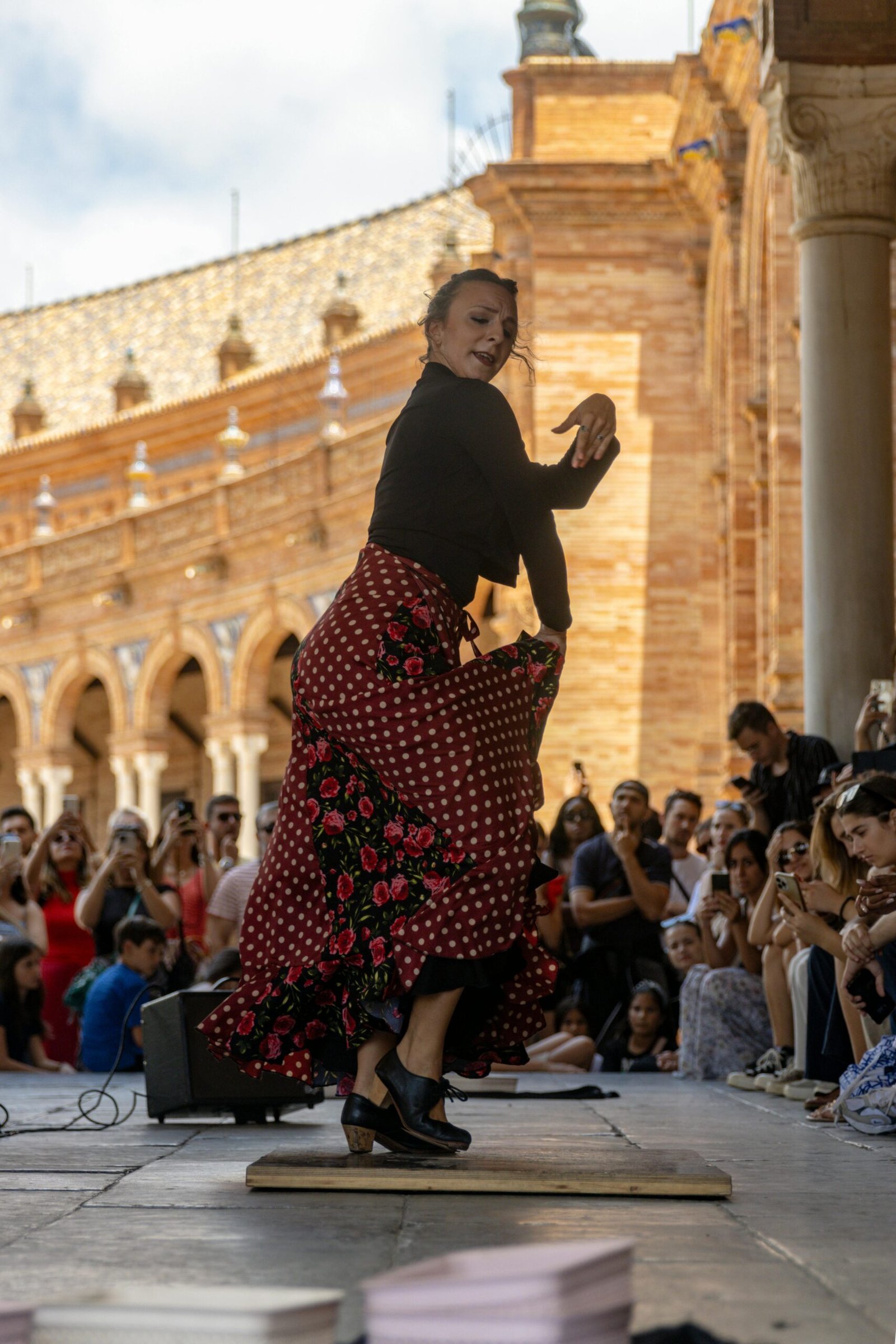 Dia del Trabajador Sevilla: 5 Actividades Imperdibles para Disfrutar el Día del Trabajador en Sevilla 3 Winegogh