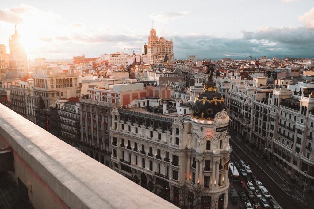 Cosas que Hacer en Madrid: 5 Planes Increíbles para Disfrutar la Capital al Máximo 2 Winegogh