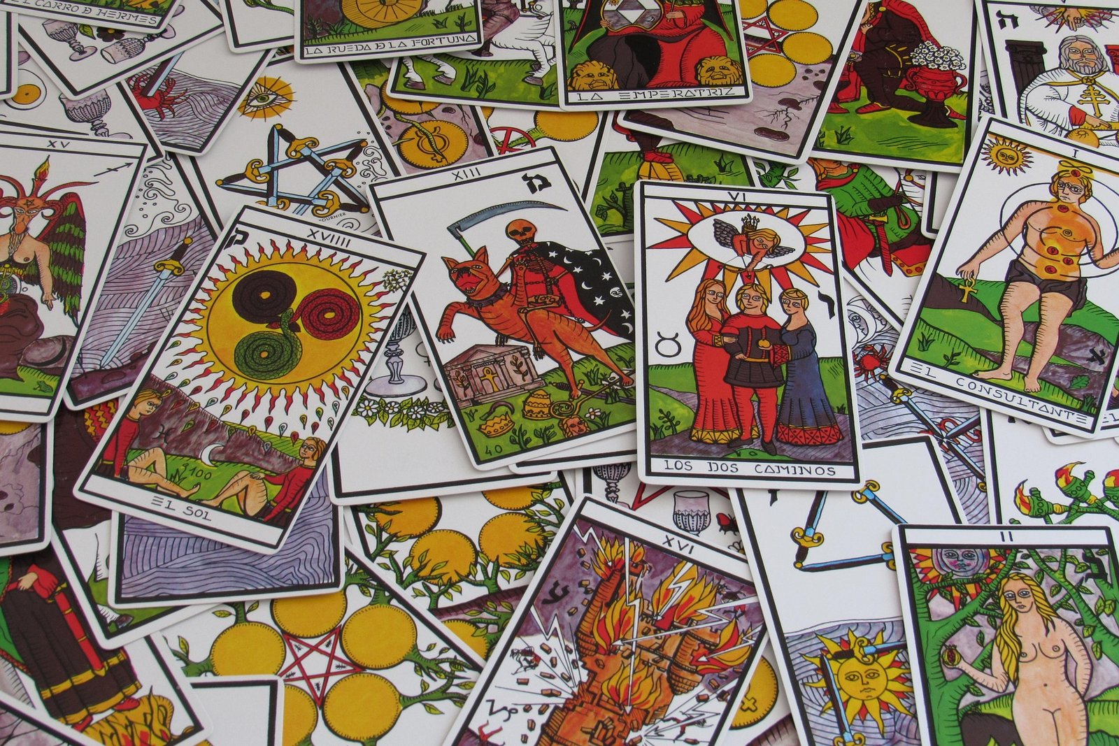 Tarot Bueno en Málaga: 1 Guía Completa para Encontrar las Mejores Lecturas 1 tarot bueno en malaga