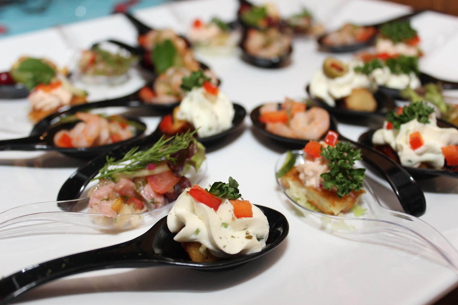 Los Mejores Buffets Libres en Madrid: 1 Guía Completa para Disfrutar al Máximo 2 Wine Gogh