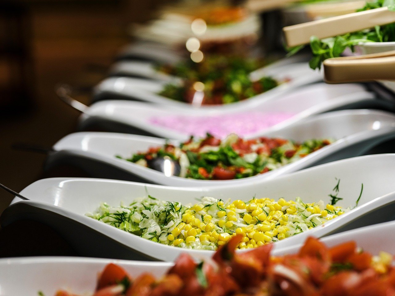 mediterranean buffet 7376614 1280