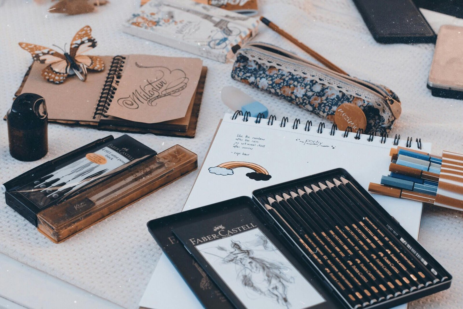 Ideas de regalo para amantes del arte: 1 inspiración para sorprender 2 pexels dzeninalukac 1469902