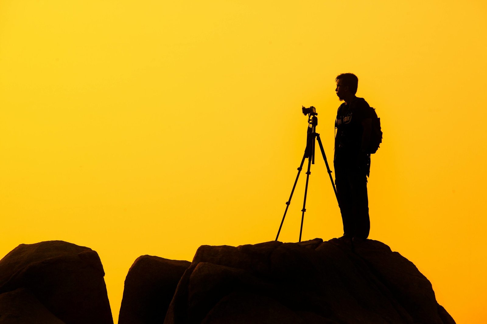 Los 10 Mejores Fotógrafos Españoles: Maestros de la Imagen y la Creatividad 3 pexels umaraffan499 22185 scaled