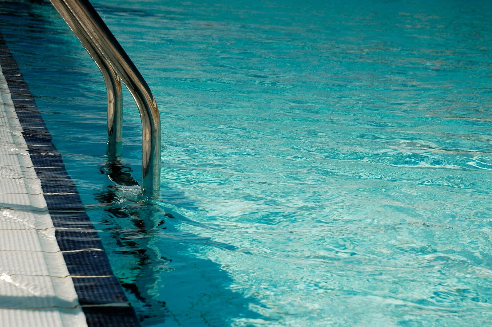 Las 5 Mejores Piscinas en Sevilla para Disfrutar del Verano 1 Piscinas en sevilla