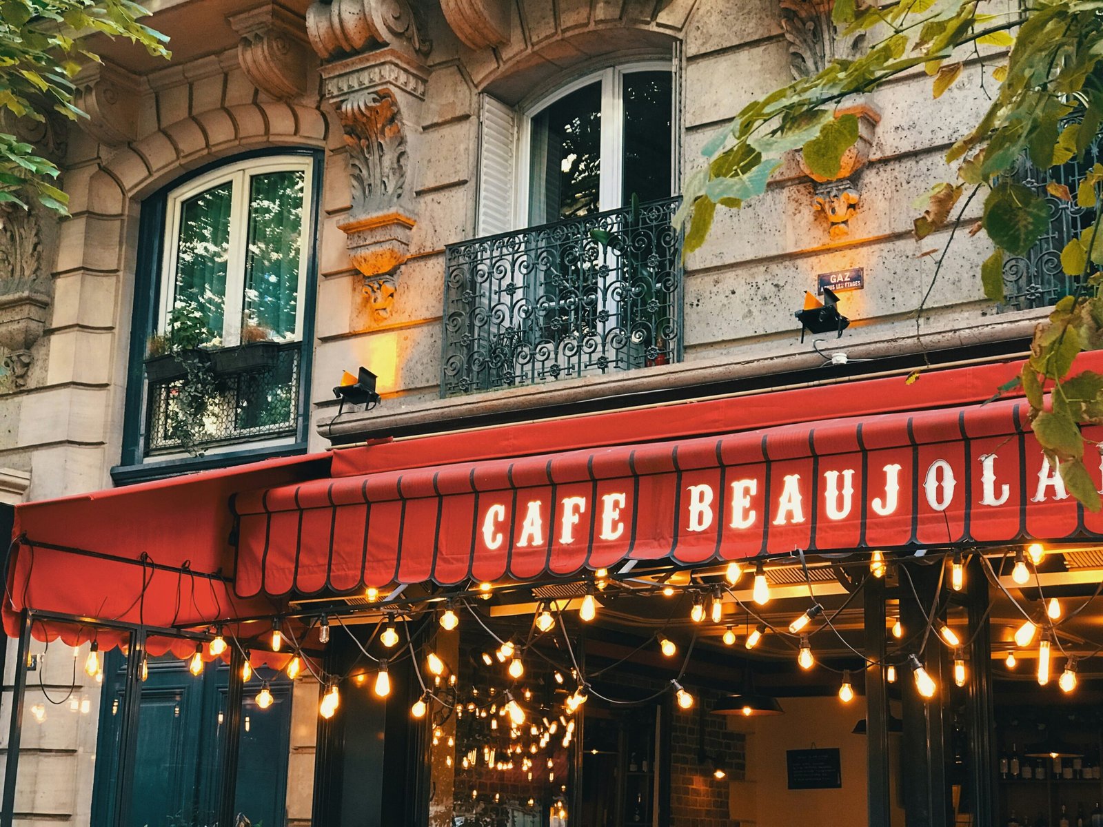 Mejores restaurantes en Barcelona: 1 guía completa para los amantes de la gastronomía 2 jimmysu HgrKSVmovX0 unsplash scaled