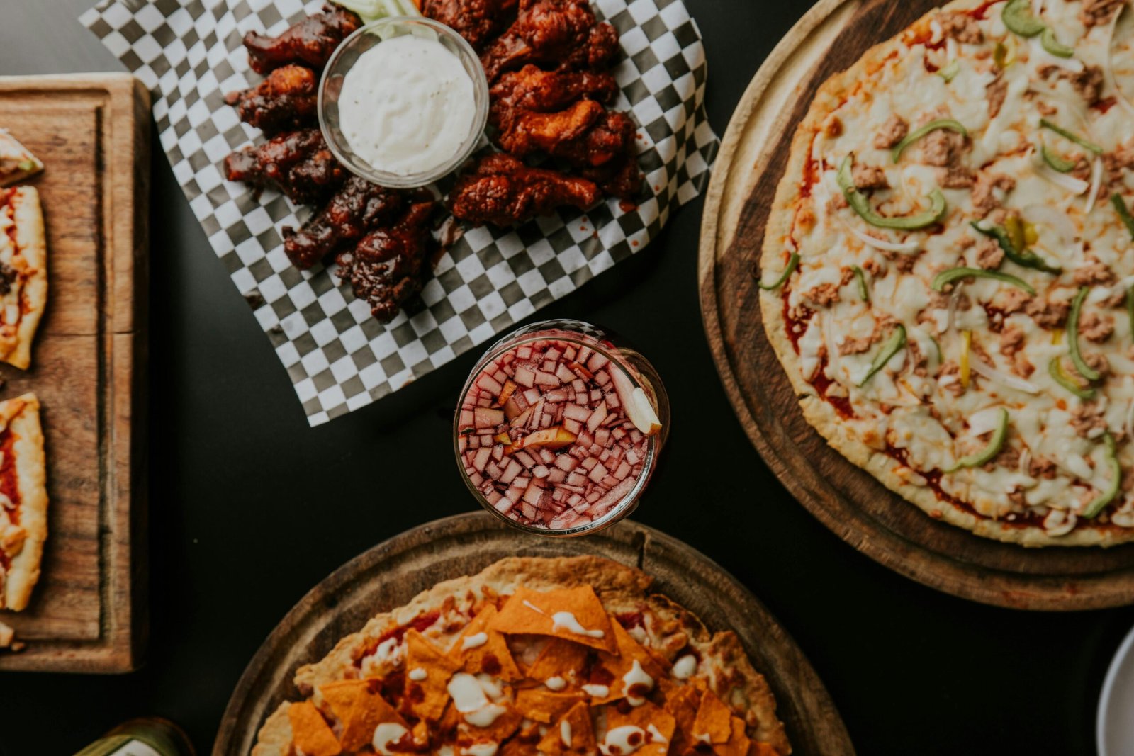 Top 5 de las mejores pizzas de Madrid: una experiencia culinaria para los amantes de la pizza 2 pexels amar 19786209 scaled