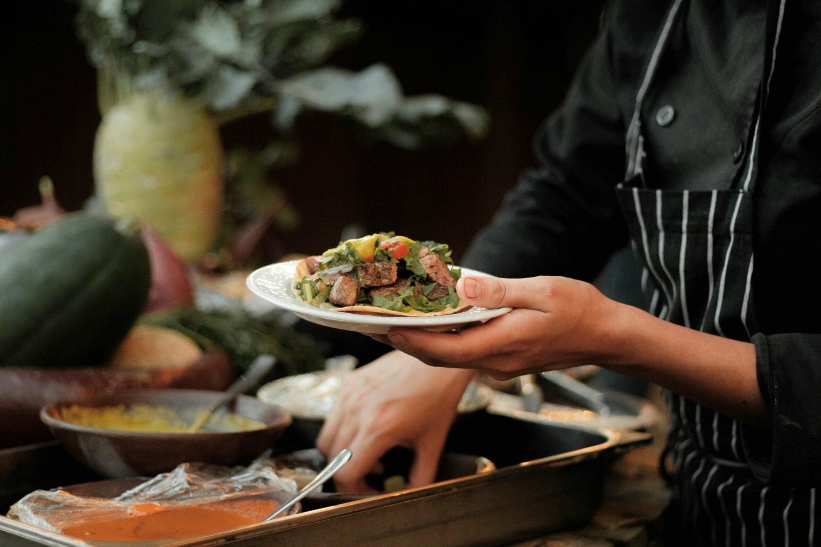 Restaurantes de Moda Barcelona: 1 Guía Definitiva 2 pexels anthony osuna 1774981 30892994 scaled