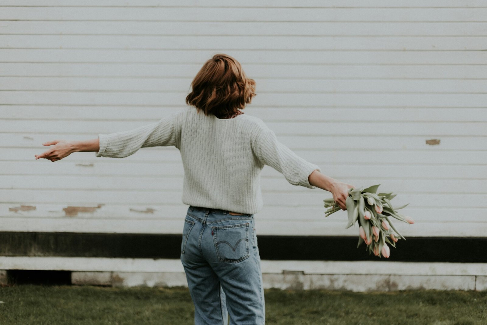 10 Ideas Únicas de Despedidas de Solteras en Valencia 3 priscilla du preez 4hwfLpG54eA unsplash scaled