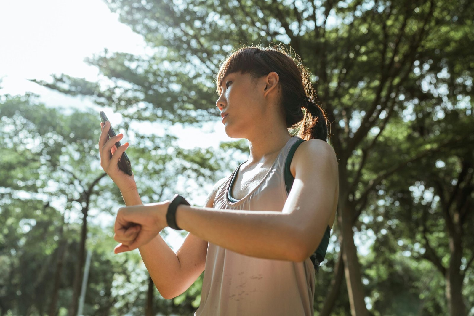 ¿Qué pulseras o relojes inteligentes tienen funciones de algo para recordar actividades? 1 algo para recordar