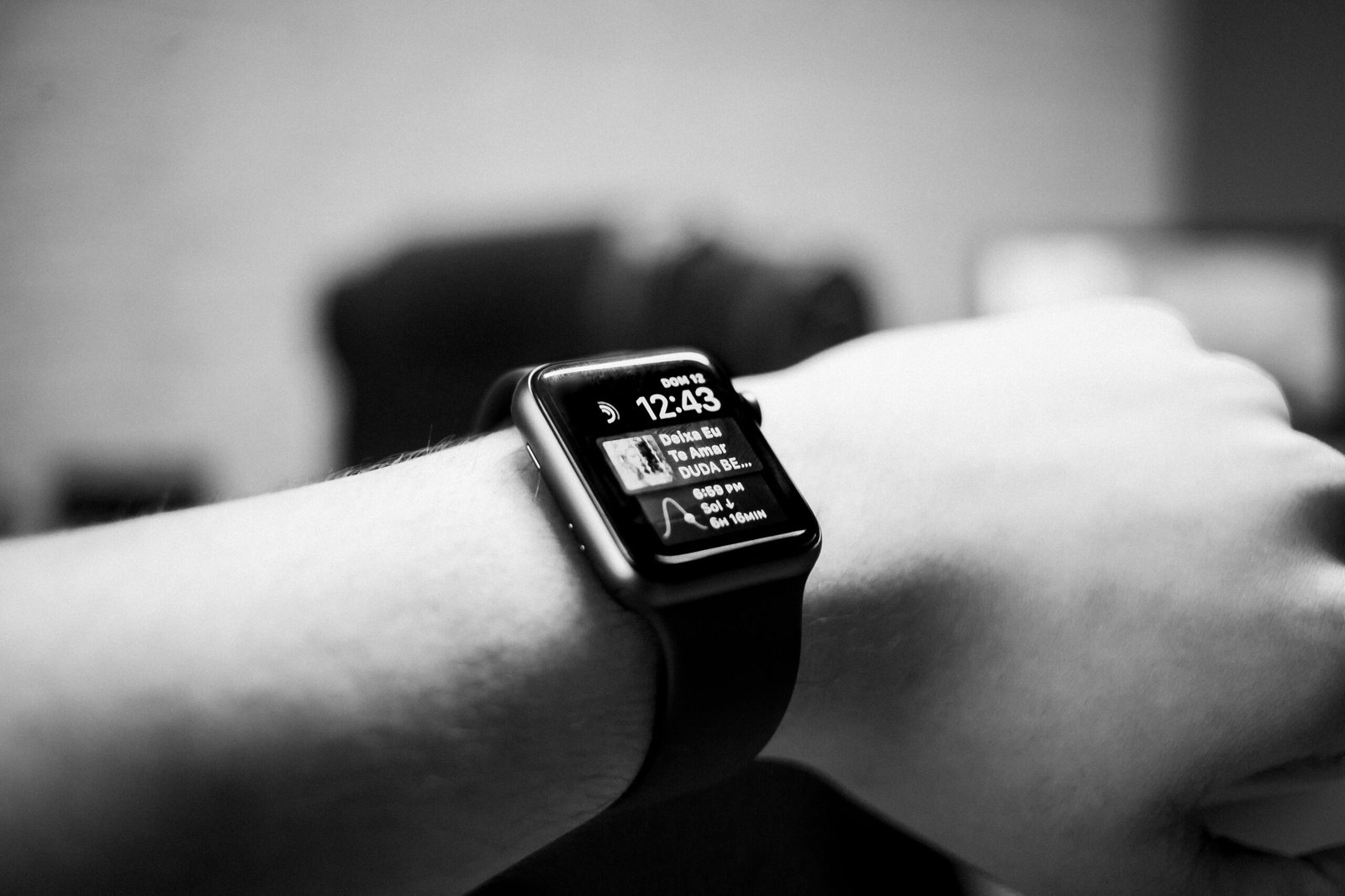 ¿Qué pulseras o relojes inteligentes tienen funciones de algo para recordar actividades? 3 algo para recordar
